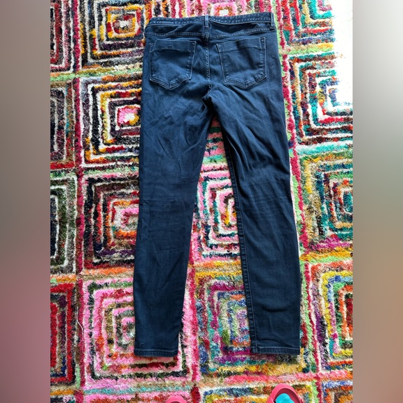 Banana Republic dark blue wash skinny jeans - Size 27 - Picture 5 of 7